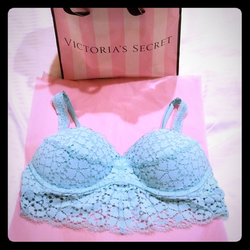 Victoria's secret pink bra